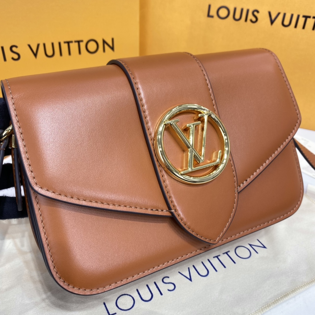 Louis Vuitton LV PONT 9 SOFT Smooth calfskin Shoudler Bag M55946 Summer Gold